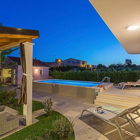 Villa Sweet Home Marija With Heated Pool スプリト エクステリア 写真